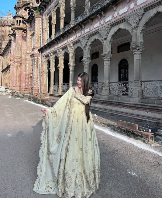 ENHANCE THE BEAUTY OF YOUR WARDROBE WITH THIS NEWLY LAUNCHED DESIGNER ANARKALI GOWN WITH ELEGANT DUPATTA