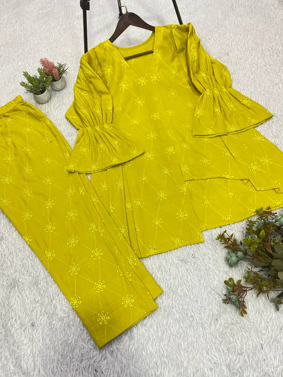 THIS SUMMER SEASON WEAR TRENDY CO-ORD SET WITH EMBROIDERY WORK