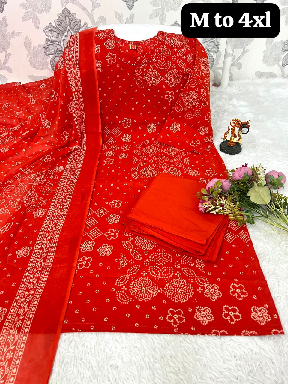 Get ready for the festive and wedding season with our gorgeous traditional 3-piece stitched Dress,Perfect for casual celebrations.