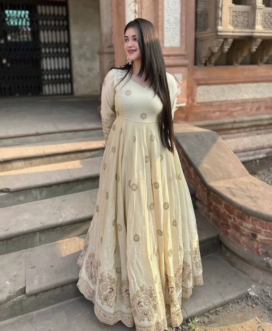 ENHANCE THE BEAUTY OF YOUR WARDROBE WITH THIS NEWLY LAUNCHED DESIGNER ANARKALI GOWN WITH ELEGANT DUPATTA