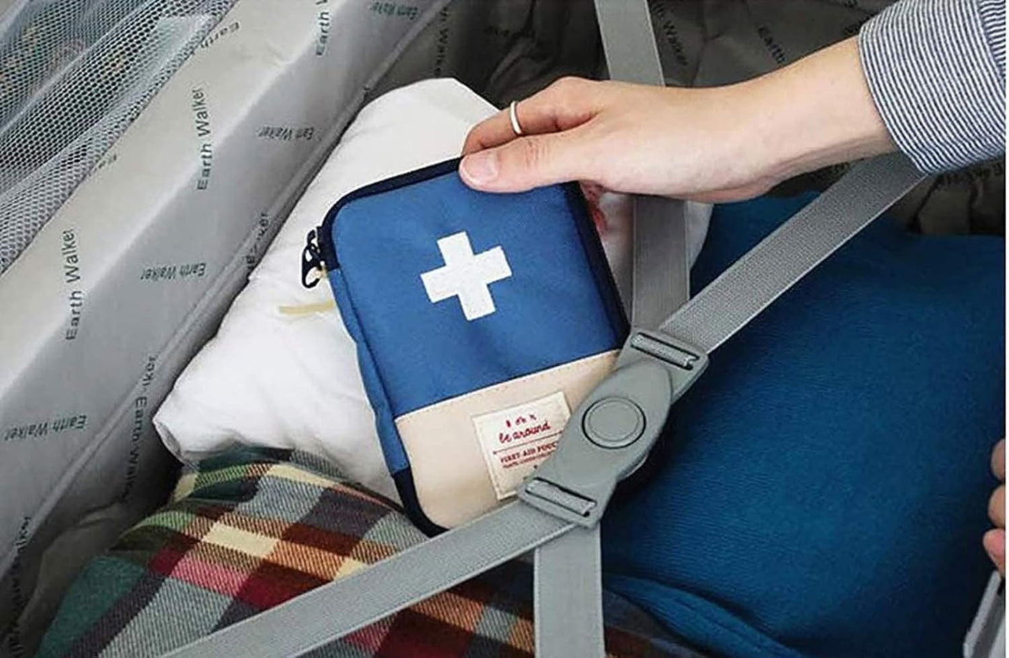 First Aid Bag,Empty First Aid Pouch,Mini Portable Medical Bag for Outdoor Camping Hiking Travel Emergency,Multifunction Emergency Medicine Storage Bag-7x5 inch (Blue, 2)