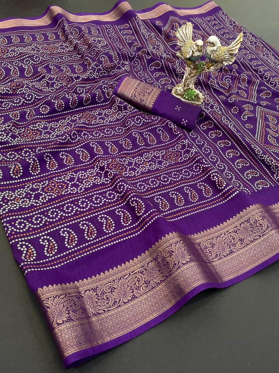 Presenting Enchanting soft Dola silk saree For Intimate And Big Fat Indian Weddings, That Are Light On Your Skin And Uplift Your Wedding Shenanigans.
