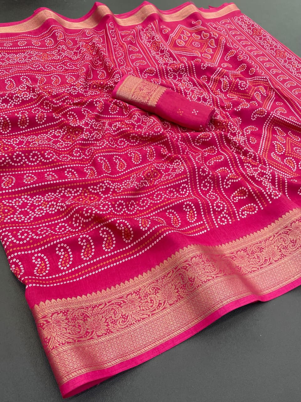 Presenting Enchanting soft Dola silk saree For Intimate And Big Fat Indian Weddings, That Are Light On Your Skin And Uplift Your Wedding Shenanigans.