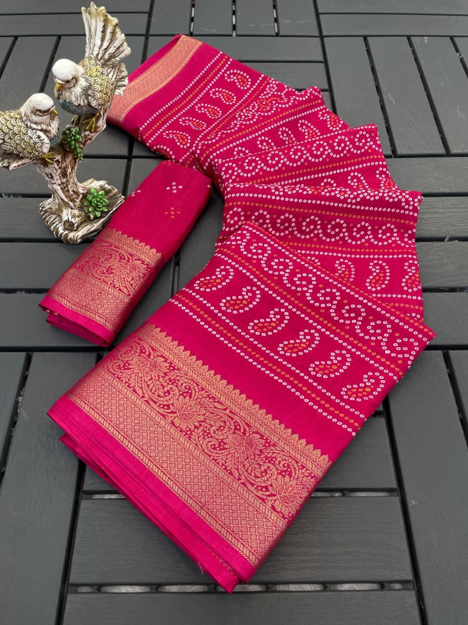 Presenting Enchanting soft Dola silk saree For Intimate And Big Fat Indian Weddings, That Are Light On Your Skin And Uplift Your Wedding Shenanigans.