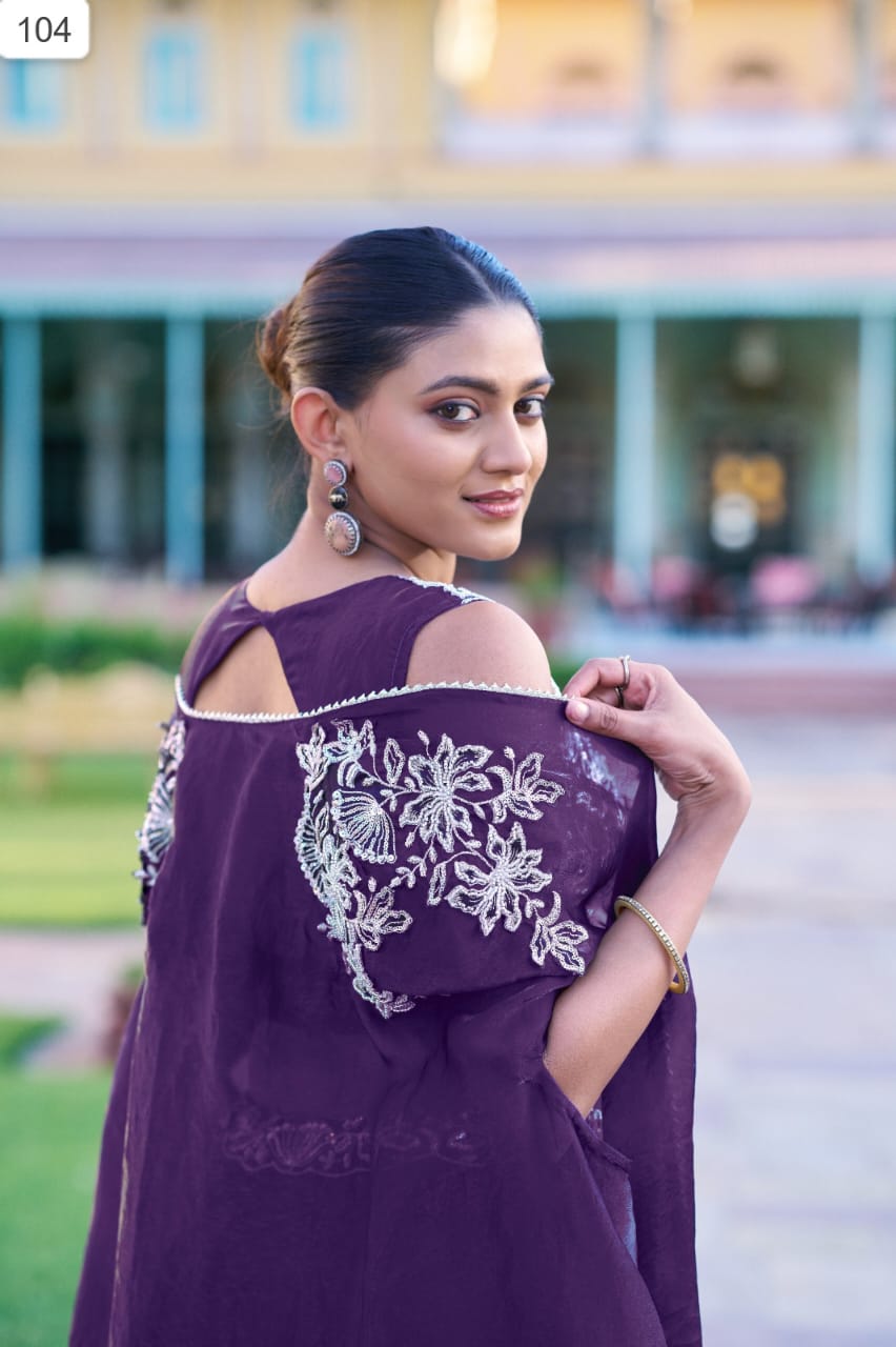A perfect blend of tradition and trend, this lehenga reflects the beauty of culture with a modern touch that makes it truly unforgettable