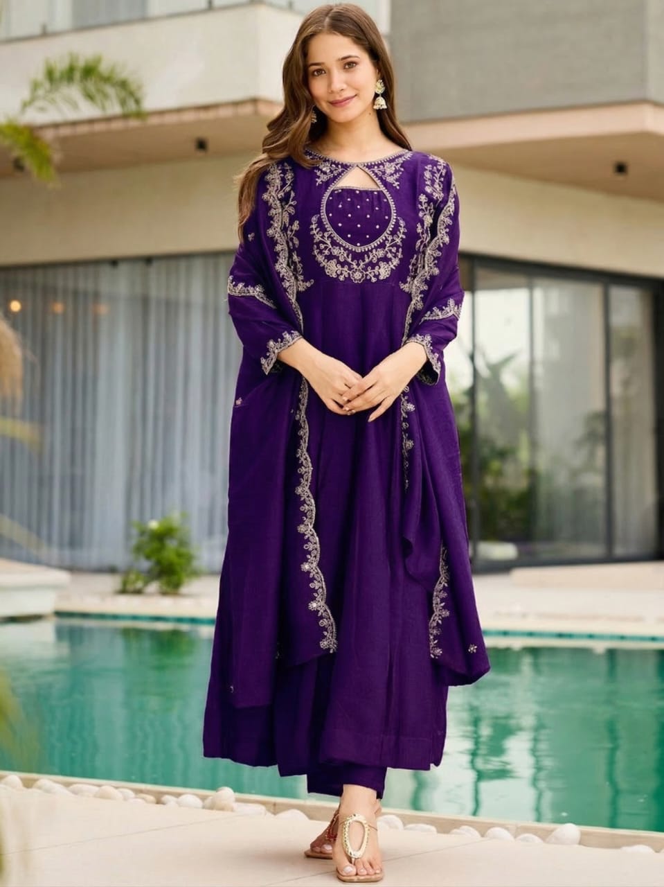 Presenting new trending high quality kurta set with attached dupatta