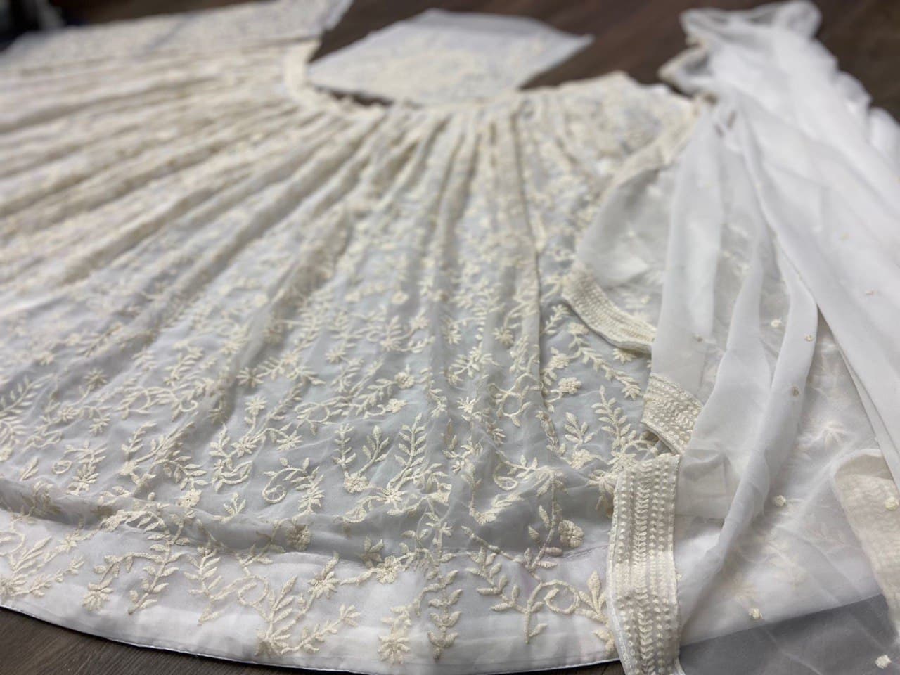 DESIGNER COLLECTION WHITE GEORGETTE HEAVY EMBROIDERY WORK LEHENGHA CHOLI SET